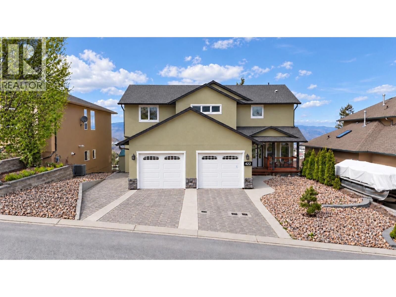 Property Photo:  422 Azure Place  BC V2E 2R2 
