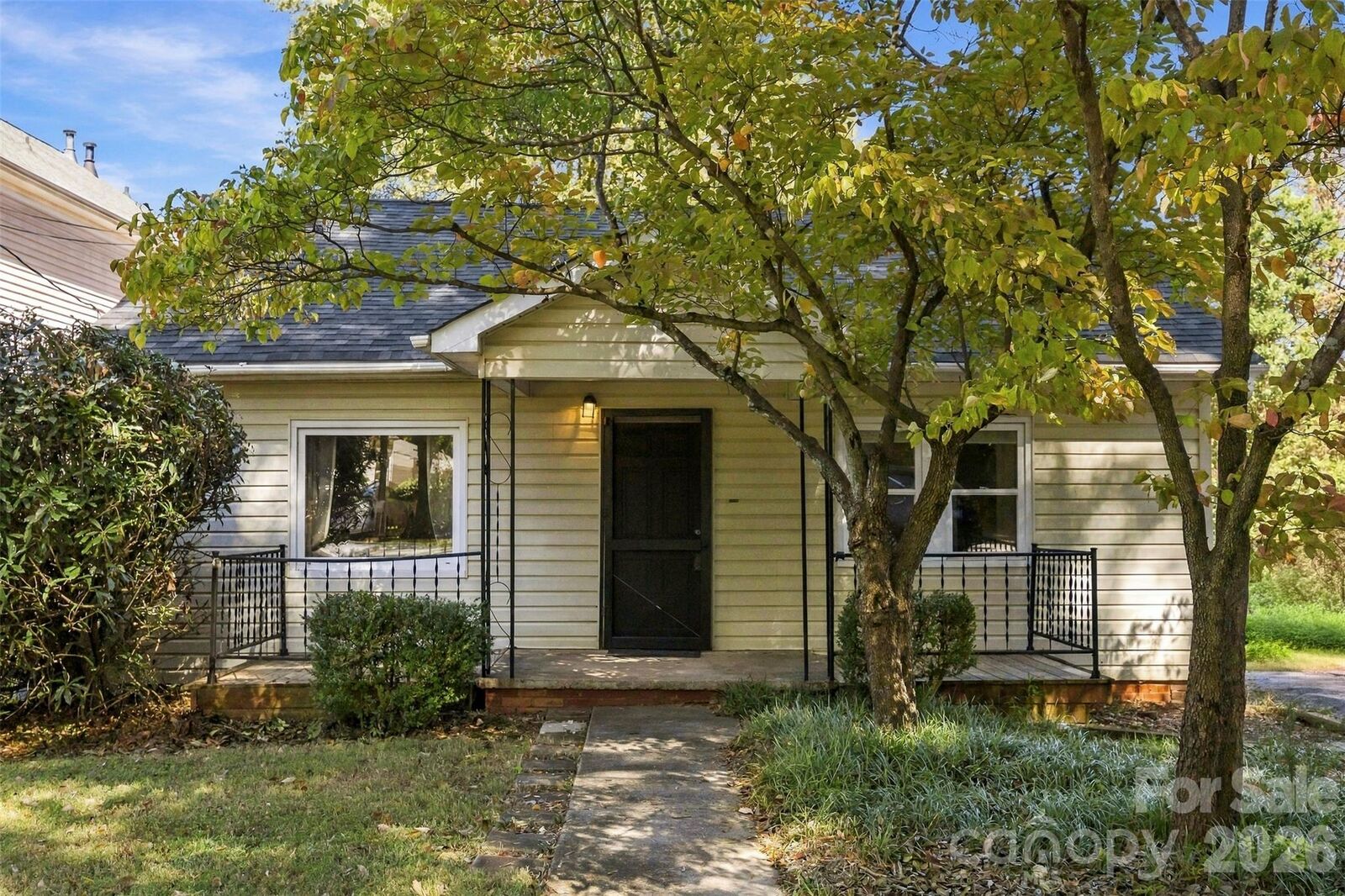 Property Photo:  220 Armour Street  NC 28036 