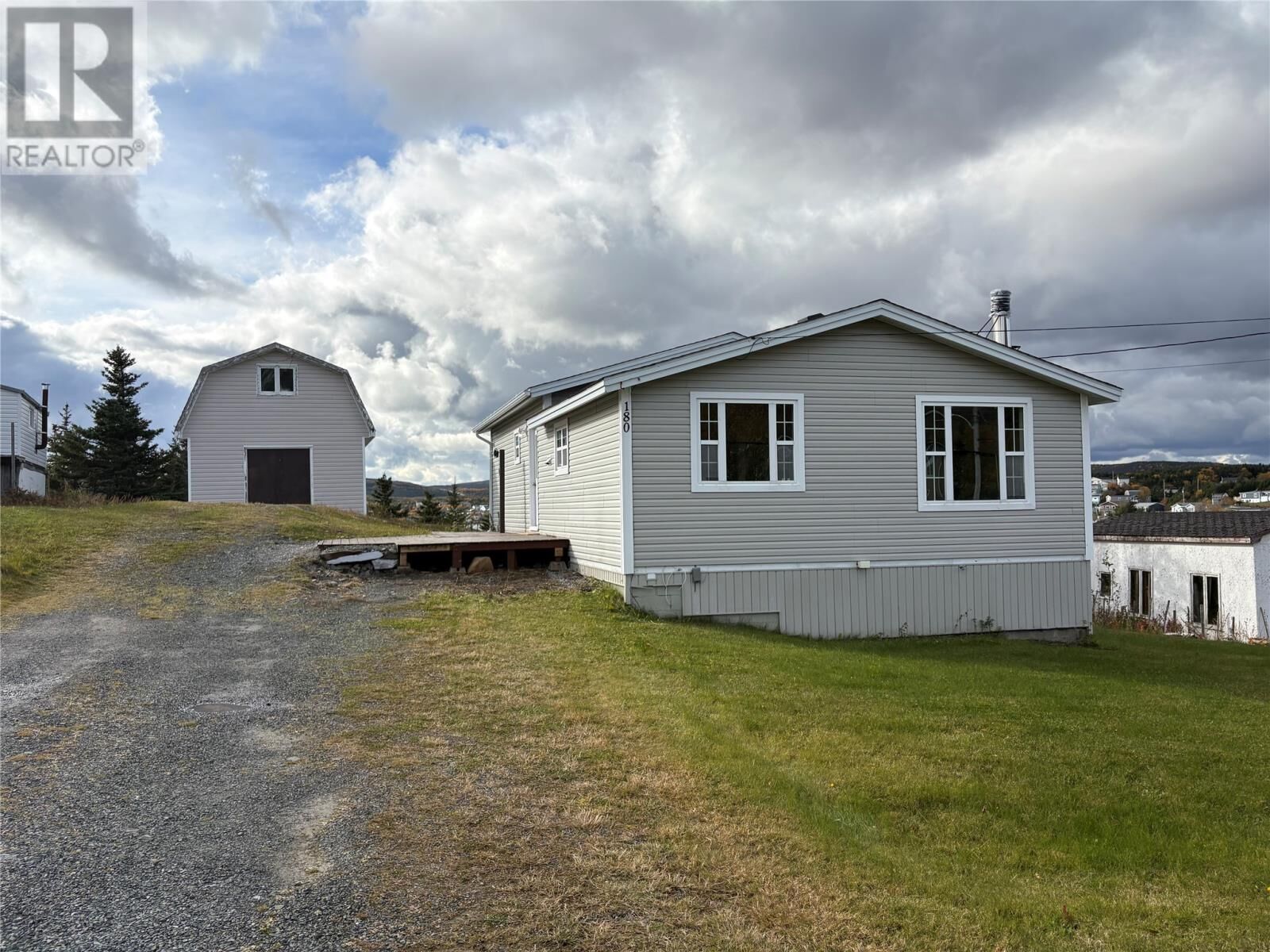 Property Photo:  180 East Street  NL A0K 4S0 