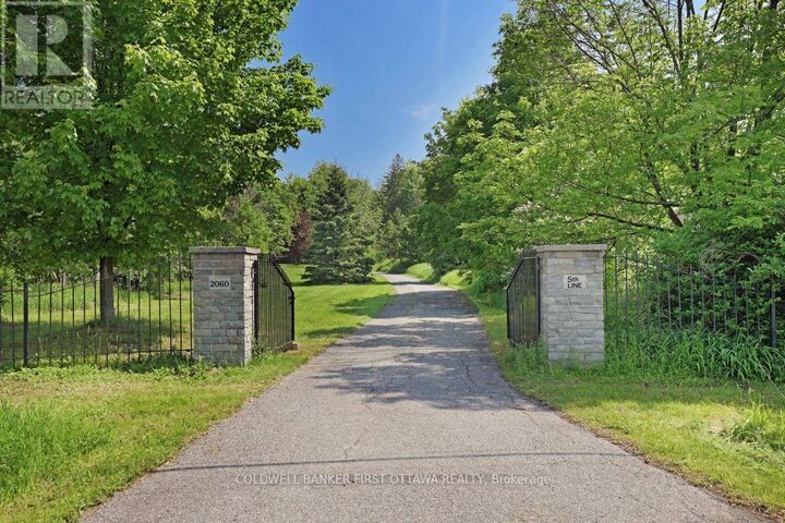 Photo de la propriété:  2060 Fifth Line Road  ON K0A 1T0 