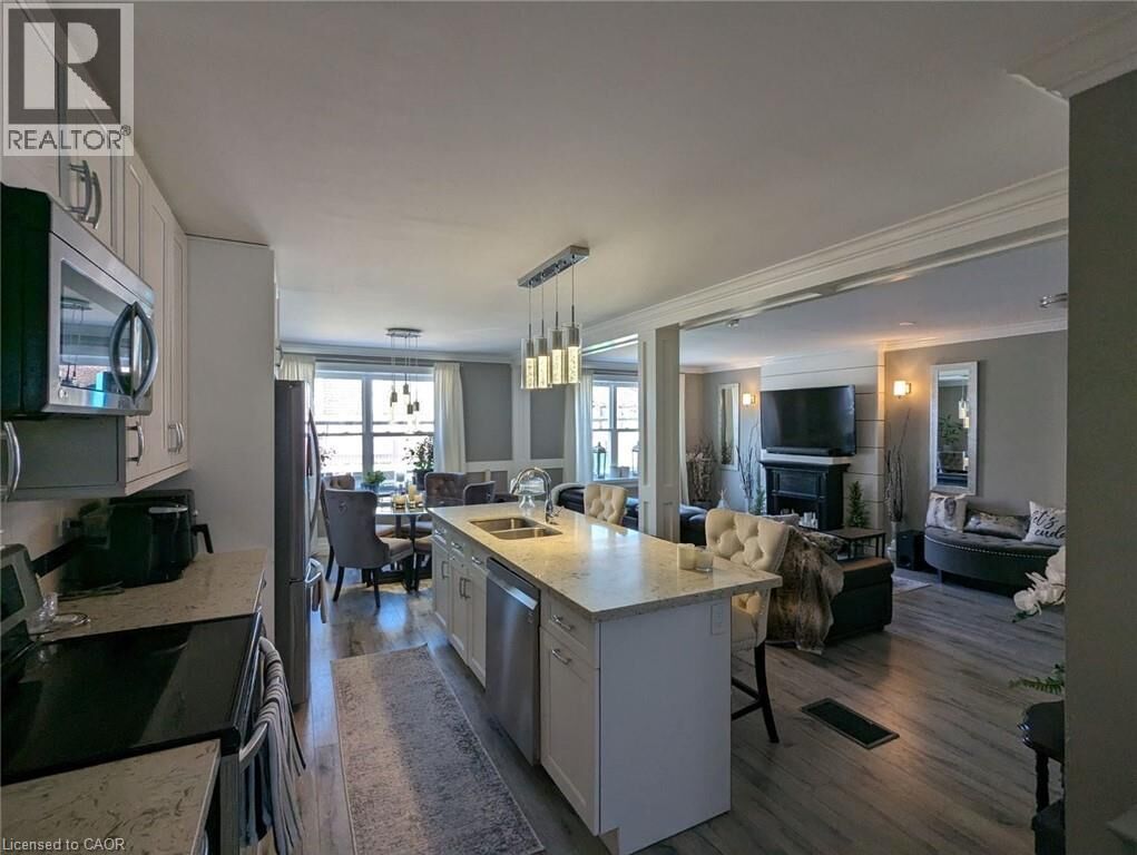 Property Photo:  326 Ottawa Street  ON L8H 4A1 