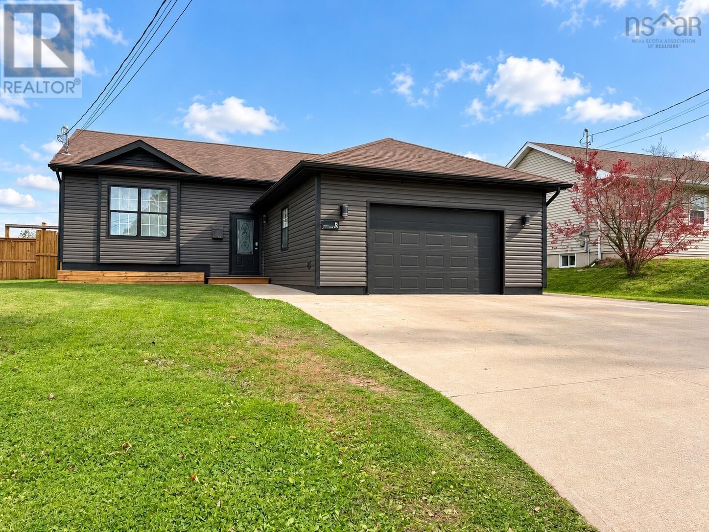 Property Photo:  6 Paradise Avenue  NS B4H 4W8 
