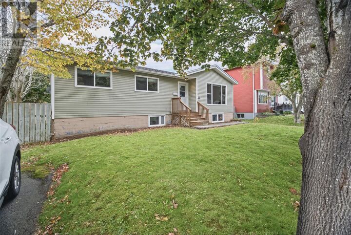 Property Photo:  10 Johnson Crescent  NL A1B 2J4 