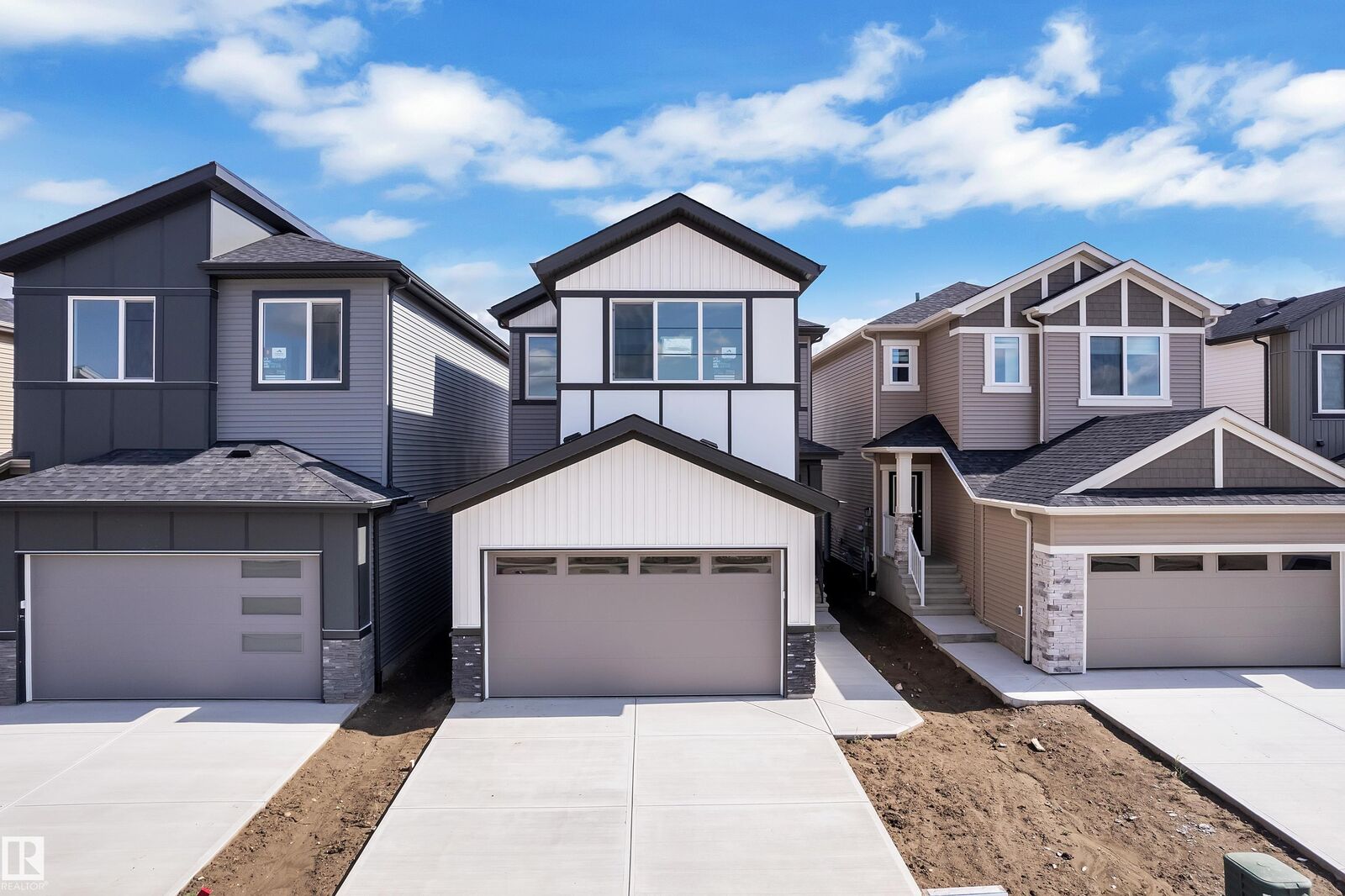 Property Photo:  790 Bank Drive  AB T9E 1G2 