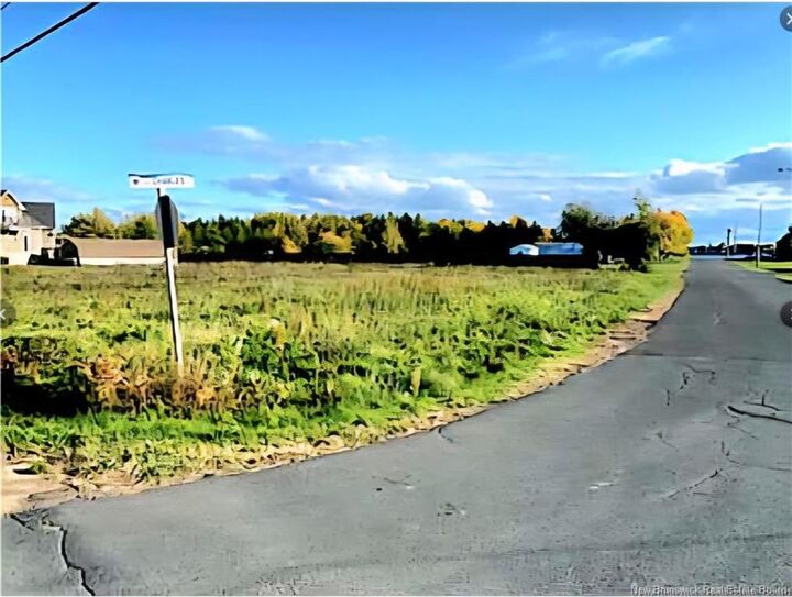 Property Photo:  2913sm Rue Dignard  NB E1X 1A2 