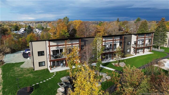 Property Photo:  1200 Golden Park Crescent 4  NB E2A 1N3 