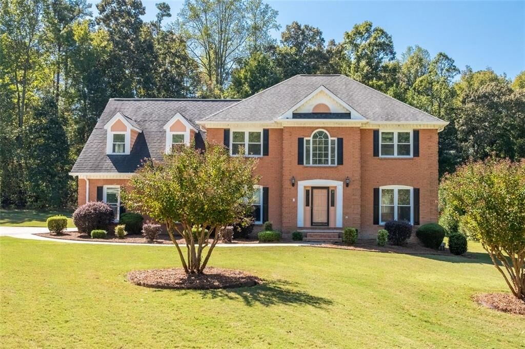 Property Photo: 130 Trolling Way GA 30215