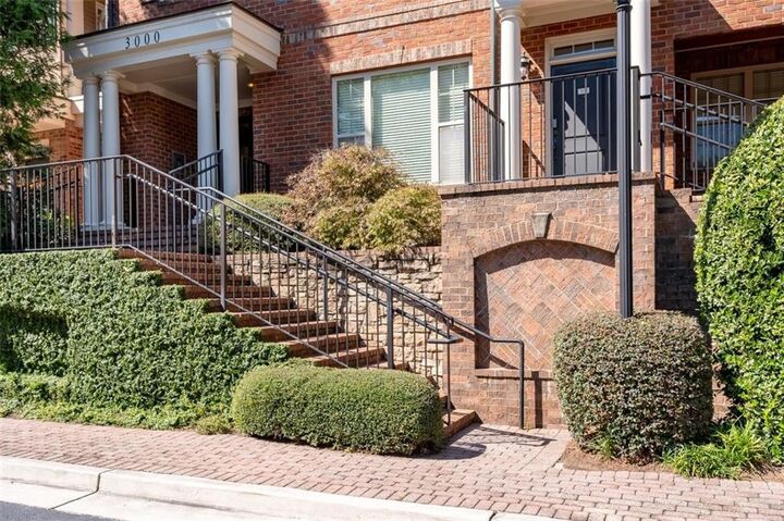 Property Photo:  2300 Peachford Road 3410  GA 30338 