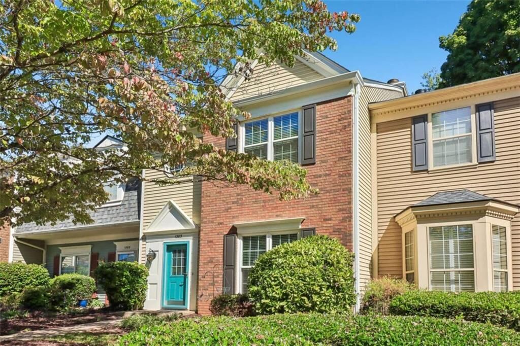 Property Photo: 1203 Morningside Park Drive GA 30022