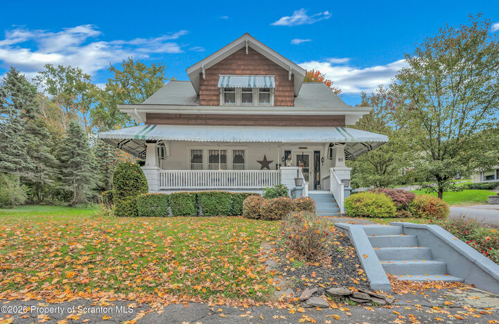 Property Photo: 911 Poplar Street PA 18411