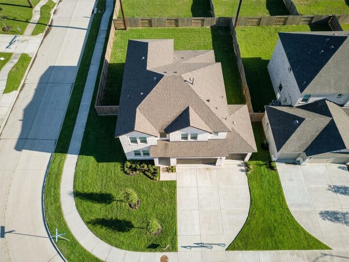 Property Photo: 8326 Amethyst Valley Lane TX 77515