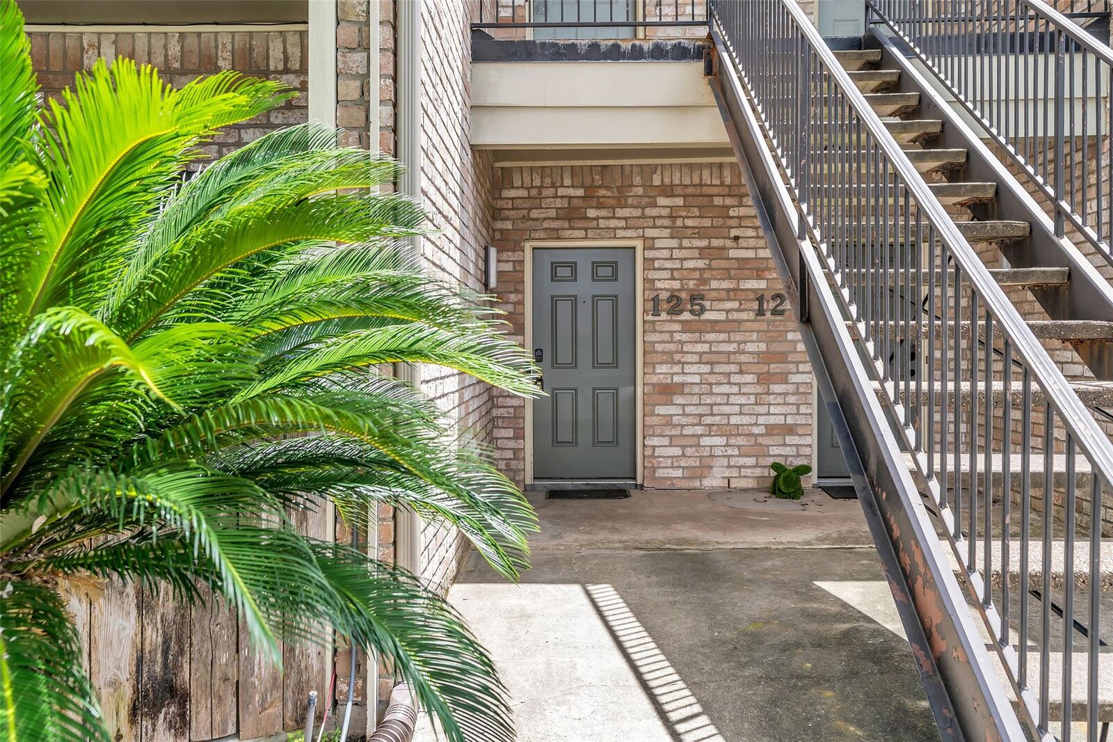 Property Photo:  8100 Cambridge Street 125  TX 77054 