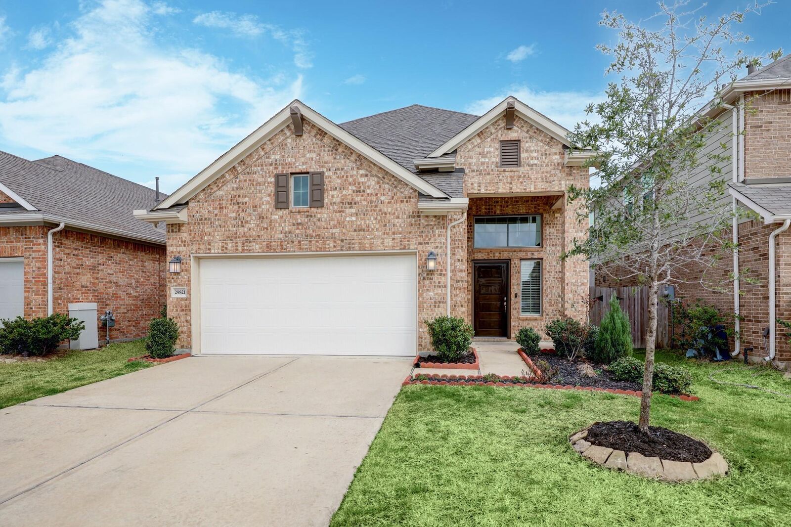 Property Photo: 29821 Dovetail Bluff Lane TX 77386