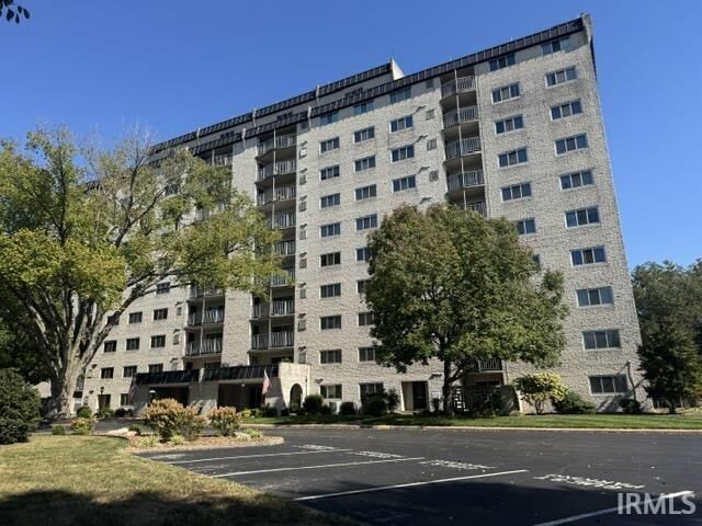 Property Photo:  600 S Cullen Avenue 506  IN 47715 