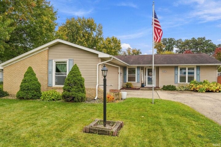 Property Photo: 2919 Wane Lane IN 46808