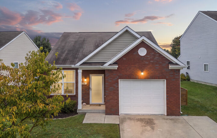 Property Photo:  120 Thorndale Drive  KY 40324 