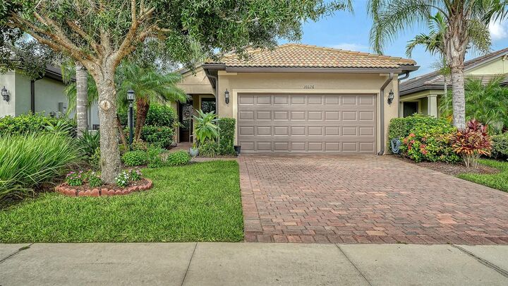 Property Photo:  16626 Blackwater Terrace  FL 34202 