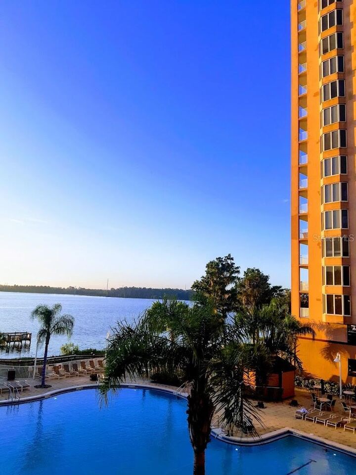 Property Photo: 13427 Blue Heron Beach Drive 706 FL 32821