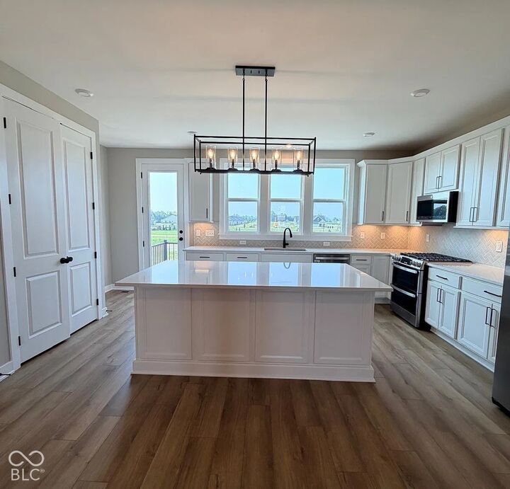 Property Photo: 406 Elite Street IN 46074