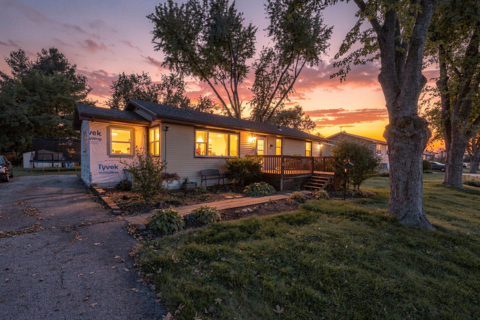 Property Photo:  1931 Esch Rd  WI 53181 