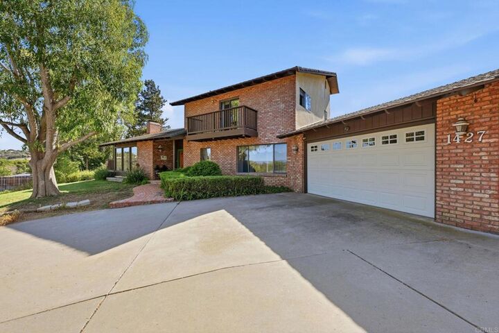Property Photo: 1427 El Nido Drive CA 92028