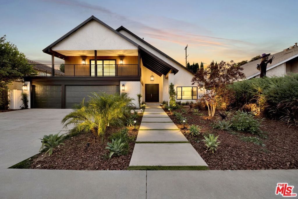 Property Photo:  8815 Sari Avenue  CA 91343 