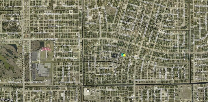 Property Photo:  612 Summit Avenue S  FL 33974 