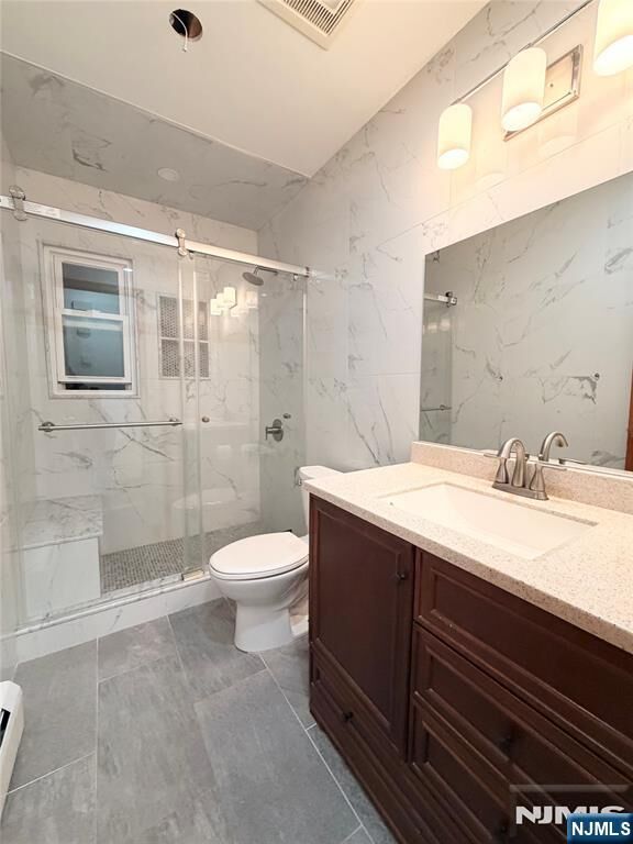 Property Photo:  504 Davis Avenue 2  NJ 07032 