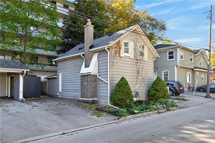 Property Photo:  10 Maple Avenue  ON L8G 2N9 