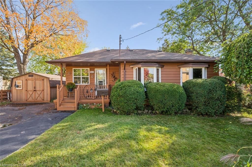 Property Photo:  465 Karn Street  ON N2M 2C4 