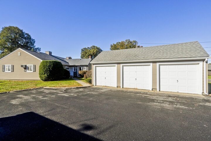 Property Photo: 183 Applewood Drive 183 MA 01022