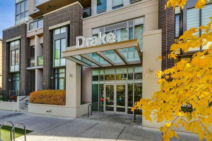 Property Photo:  1500 7 Street SW 1206  AB T2R 1A7 