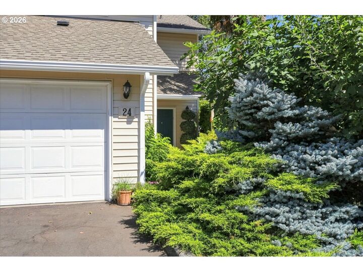 Property Photo:  4701 NE 77th Ave 24  WA 98662 
