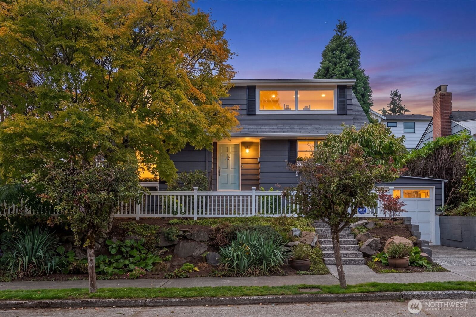 Property Photo:  7301  53rd Avenue NE  WA 98115 