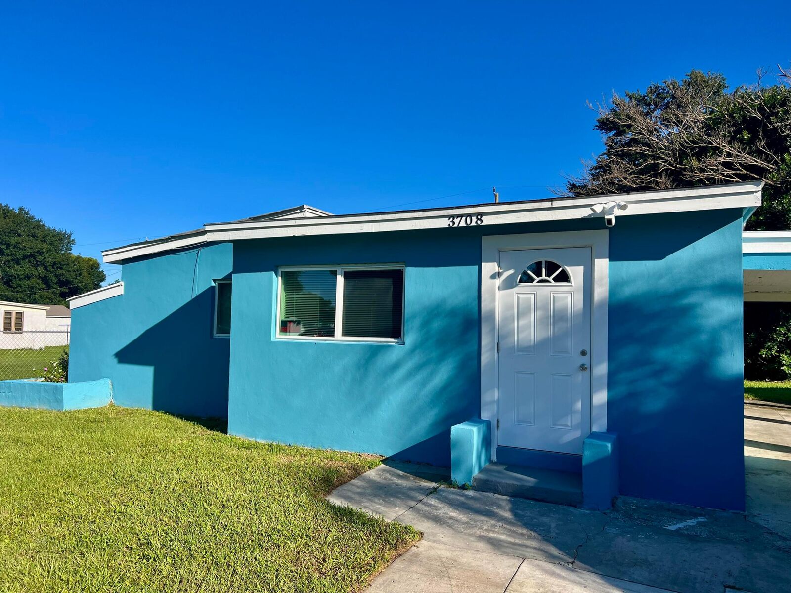 Property Photo:  3708 Avenue K  FL 34947 
