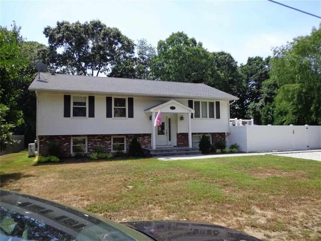 Property Photo: 32 Woodridge Road RI 02882
