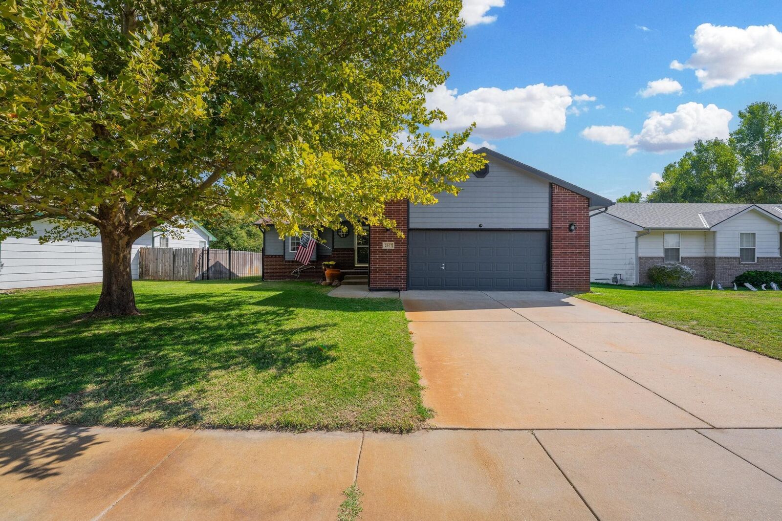 Property Photo:  2617 W 44th St S  KS 67217 