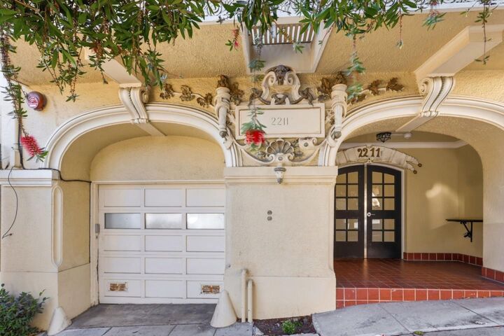 Property Photo:  2211 Broderick Street 1  CA 94115 