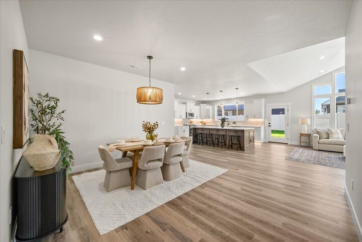Property Photo:  18069 N Morton Ct  WA 99005 