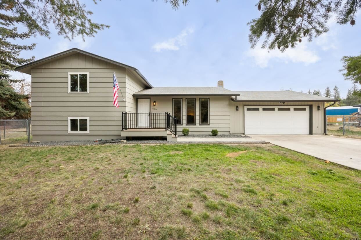 Property Photo:  11414 N Parksmith Dr  WA 99021 
