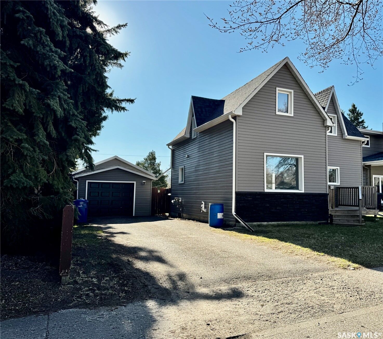 Property Photo: 21 James Avenue SK S3N 2C1