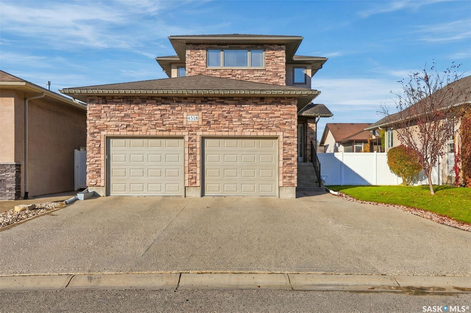 Property Photo:  4518 Cudmore Crescent  SK S4X 0B8 
