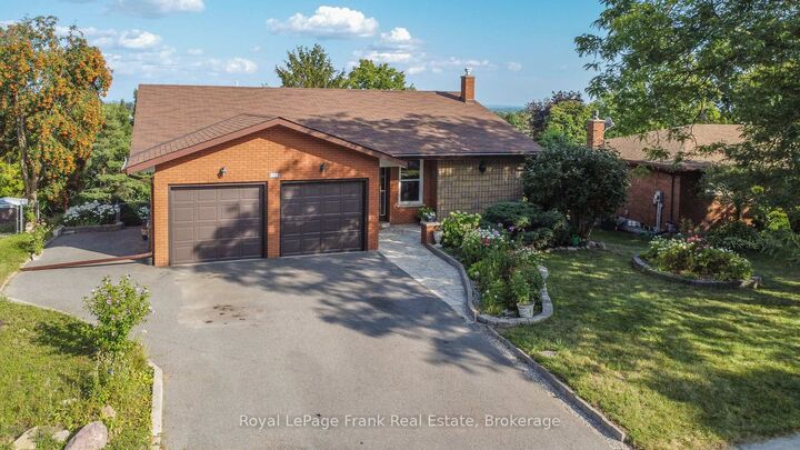 Property Photo:  1561 Cherryhill Road  ON K9K 1A7 