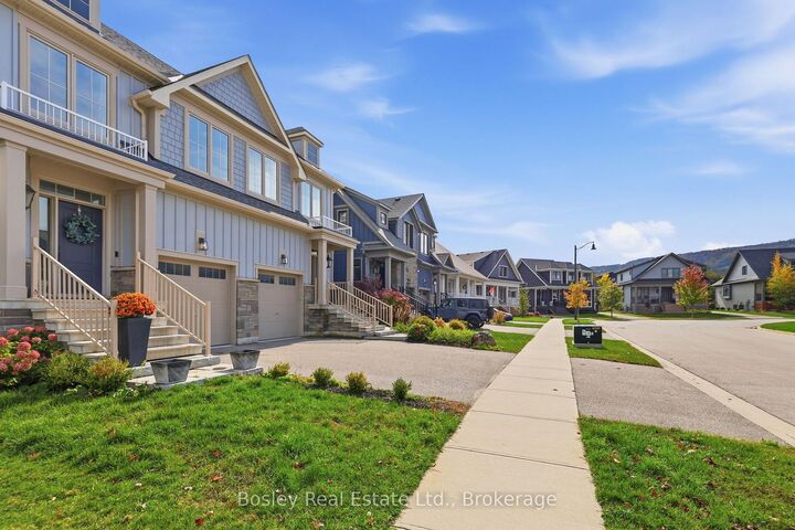 Property Photo:  242 Courtland Street  ON L9Y 0R4 