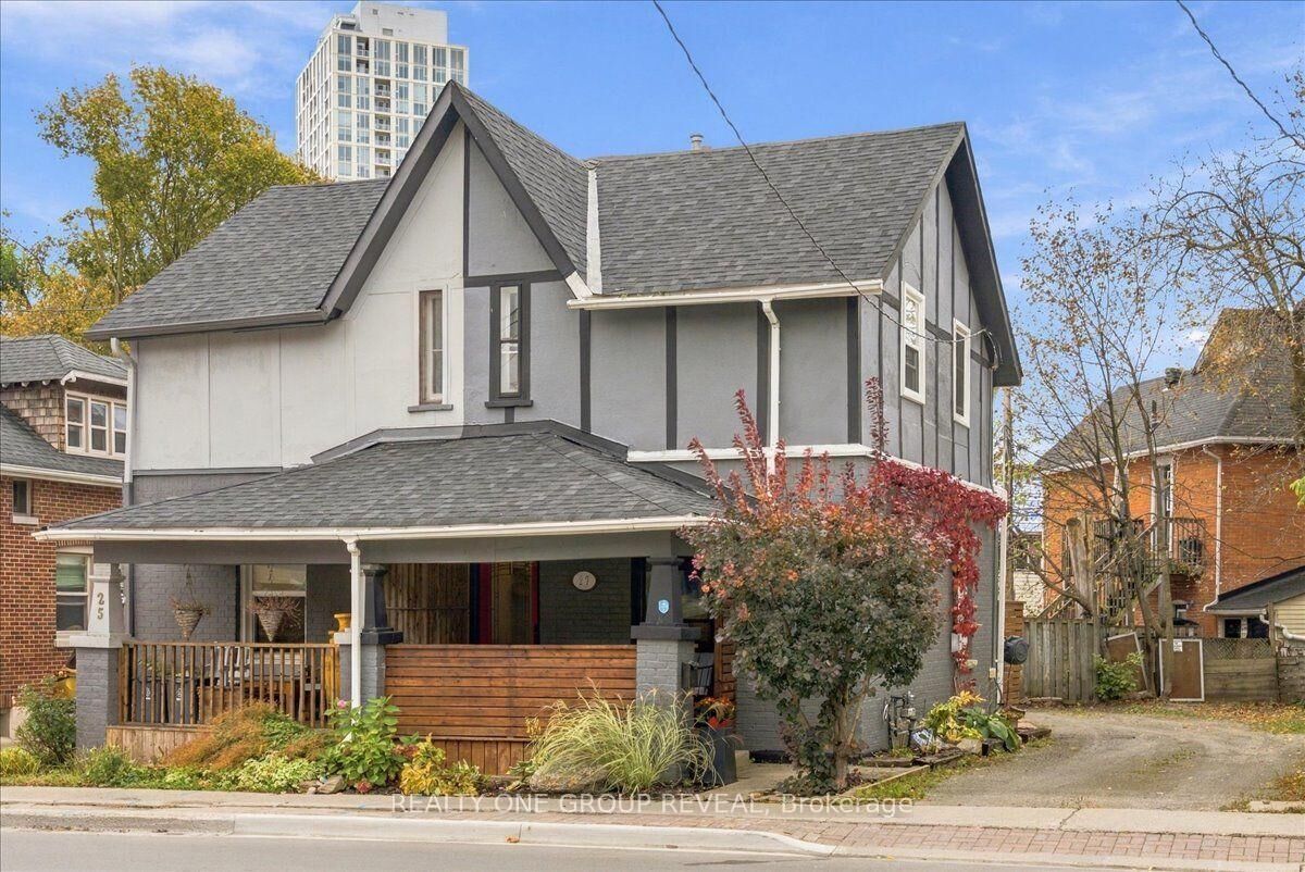 Property Photo:  27 Ross Street  ON L4N 1E8 