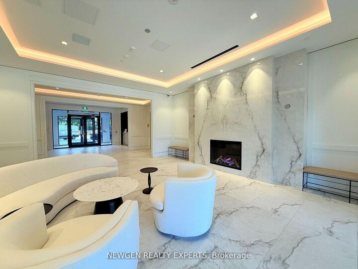 Property Photo:  4010 Eglinton Avenue W 1518  ON M9A 0G5 