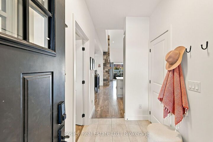 Property Photo:  12 Beckwith Lane 303  ON L9Y 0A4 