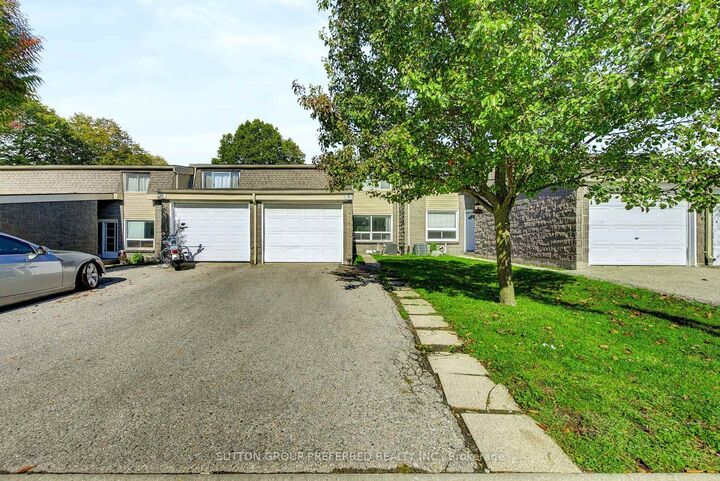 Property Photo:  1460 Limberlost Road 4  ON N6G 2C6 