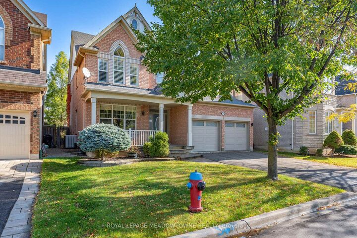 Property Photo:  721 Switzer Crescent  ON L9T 0H3 