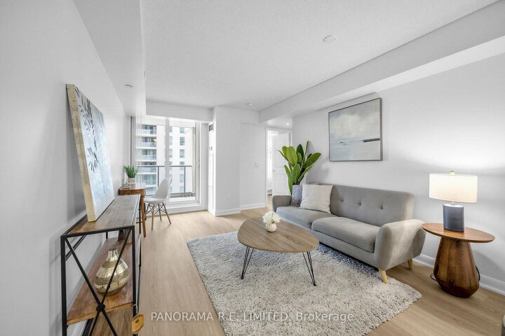 Property Photo:  215 Sherway Gardens Road 2006  ON M9C 0A4 
